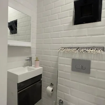Tiny House Sitesi Hotell 4*